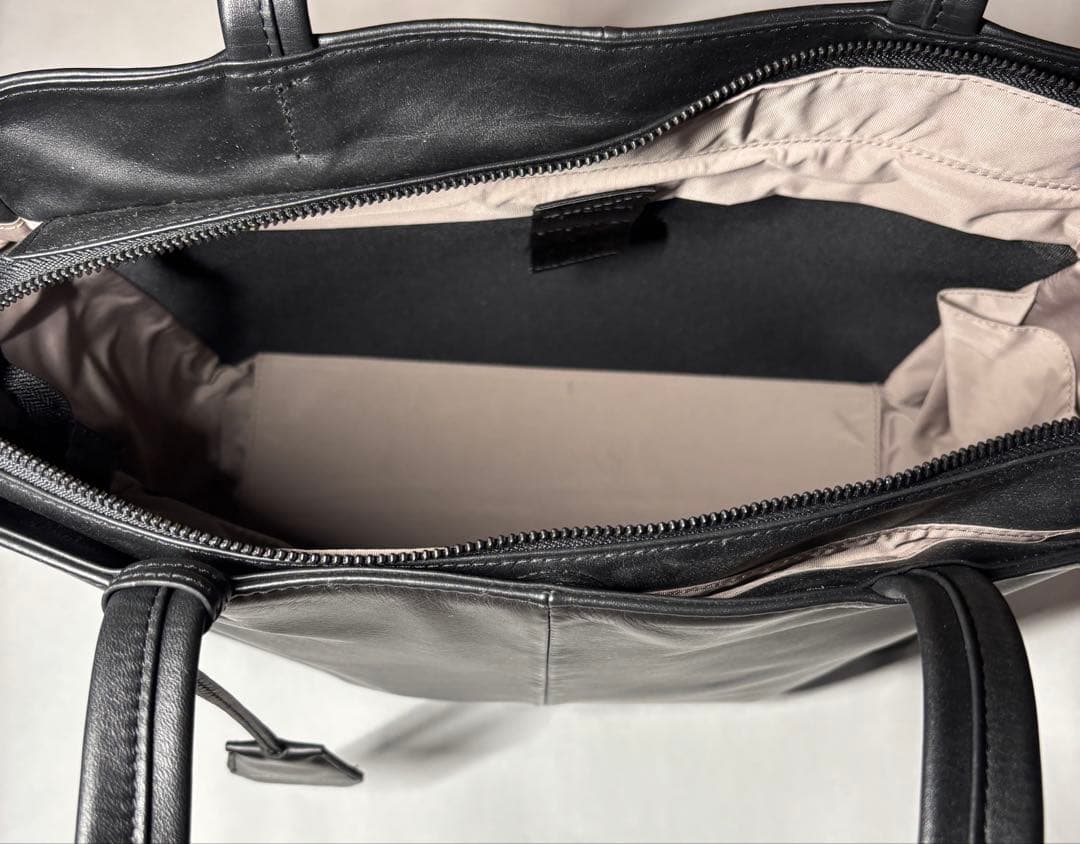 【新品同様】グリーンレーベルリラクシング　トートバッグ　レザー　黒　メンズ