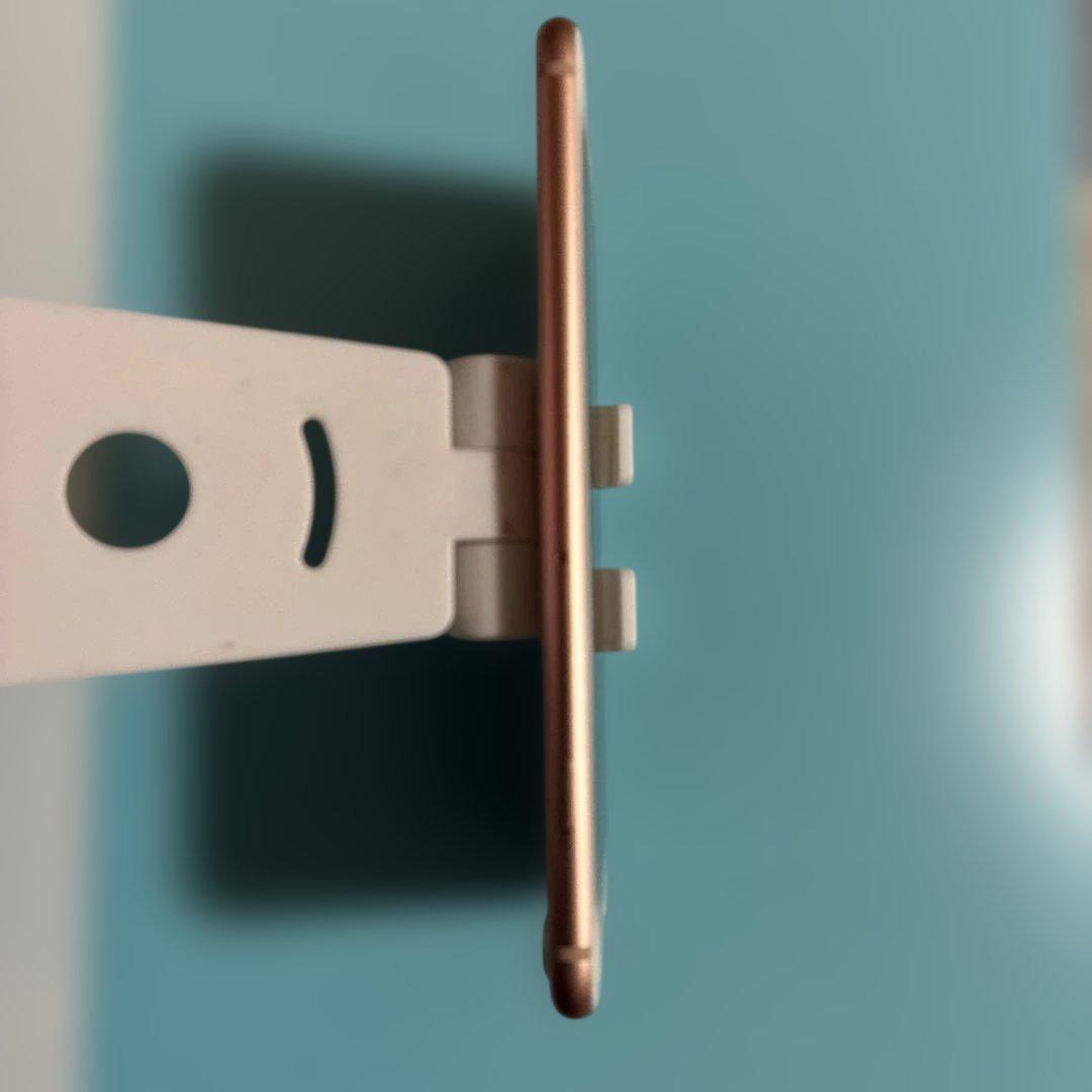 スマートフォン本体 iPhone 8 Plus 64GB