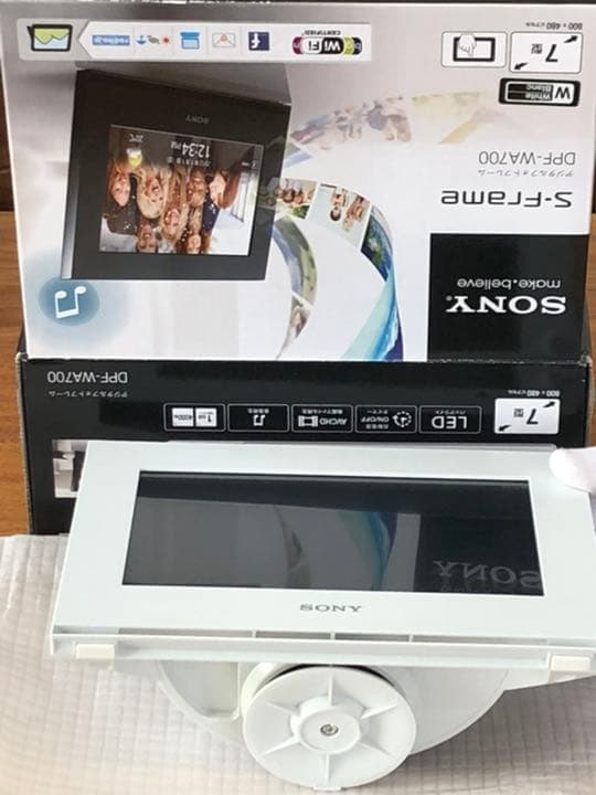 新品未使用　デジタルフォトフレーム　SONY DPF-WA700(w)