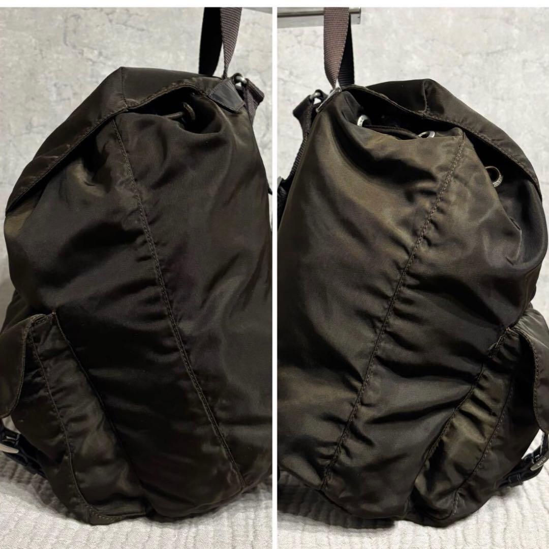 PRADA ミニリュック バックパック ロゴプレート ダークブラウン ナイロン