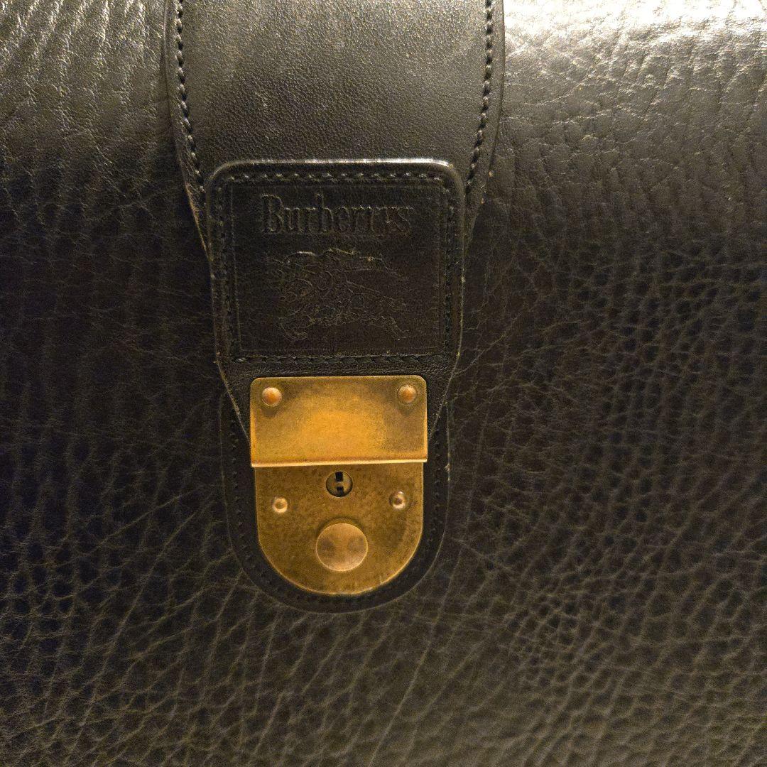 美品　バーバリー　ダレスバッグ　ドクターズバッグ　オールレザー　　黒色