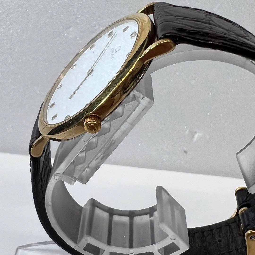 OMEGA 時計　DeVille メンズ　レディースホワイト　ゴールドラウンド