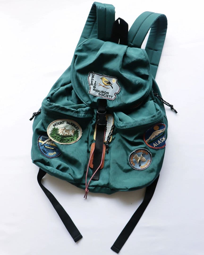 未使用 GO TO HOLLYWOOD ナイロンワッペンディパック【グリーン】