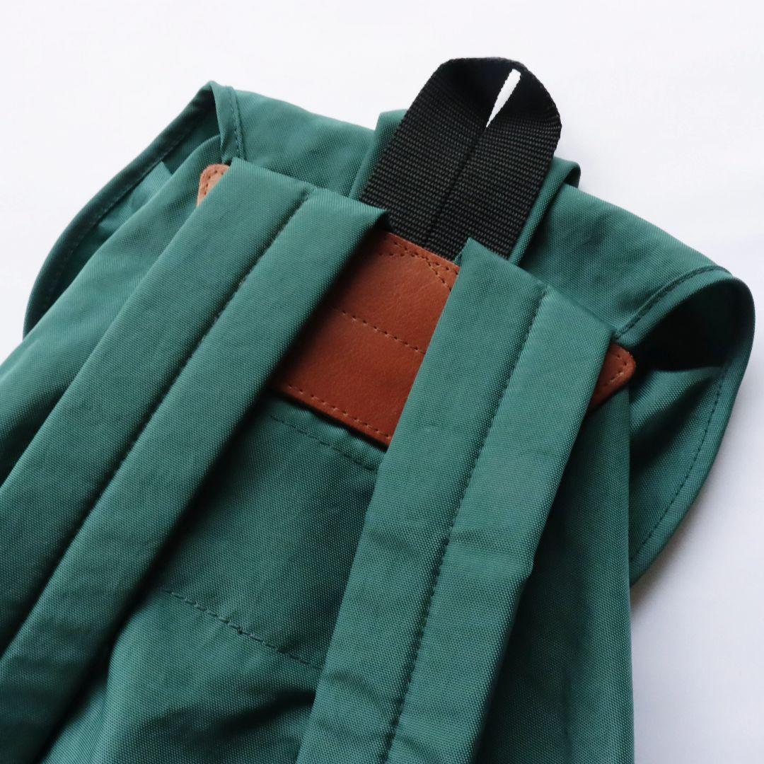 未使用 GO TO HOLLYWOOD ナイロンワッペンディパック【グリーン】