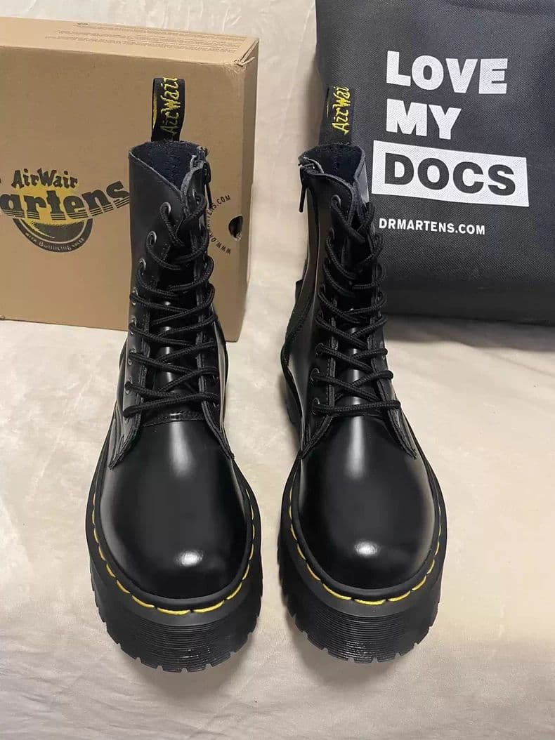 Dr.Martens 厚底 8穴 ハイカット マーチンブーツ レディース23cm