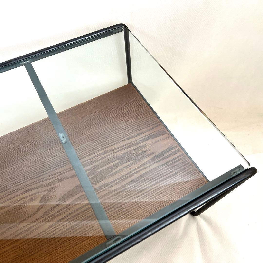 アデペシュ・ソコフ・アイアンガラステーブル・120cm