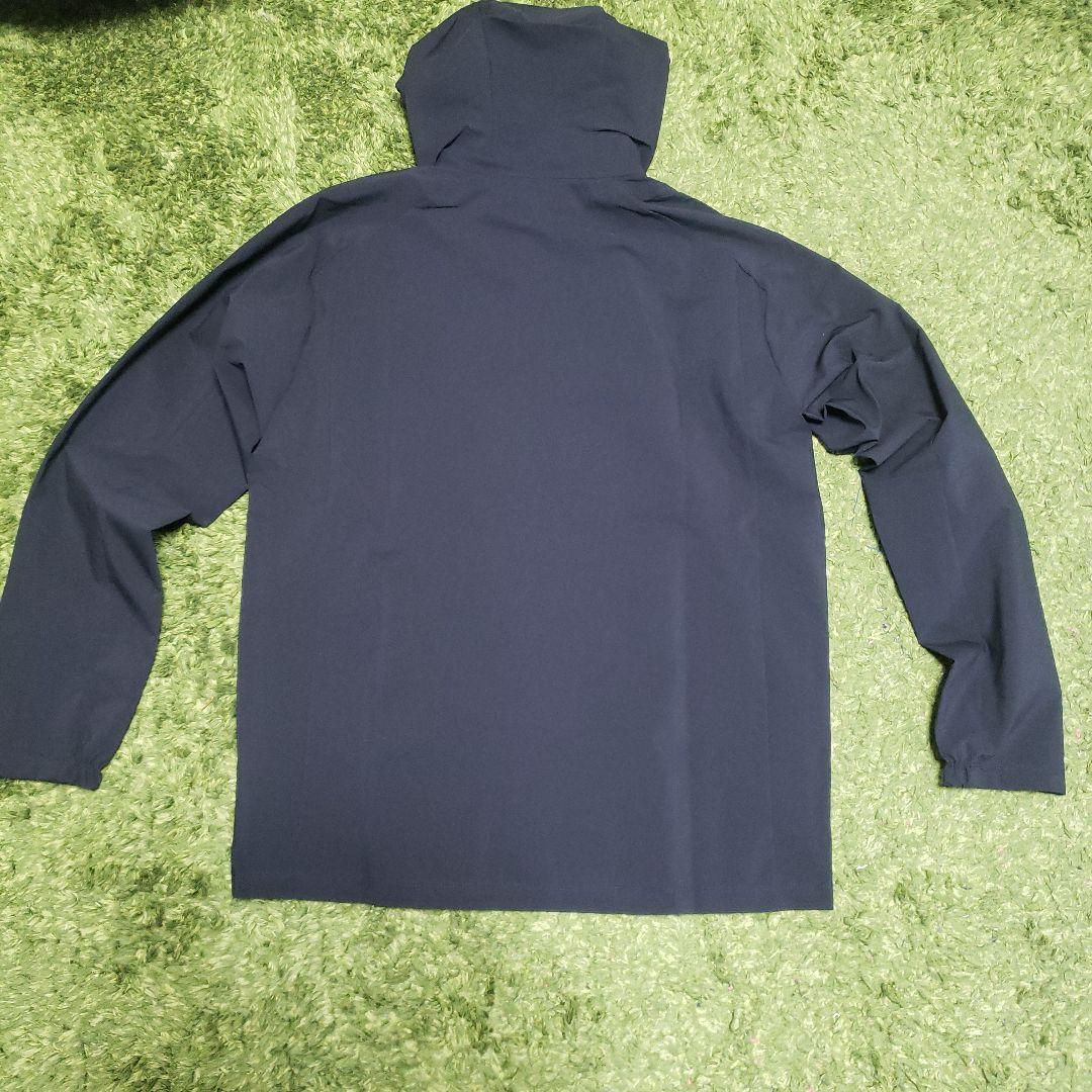 TEAM DESCENTE ブラックウィンドブレーカー M