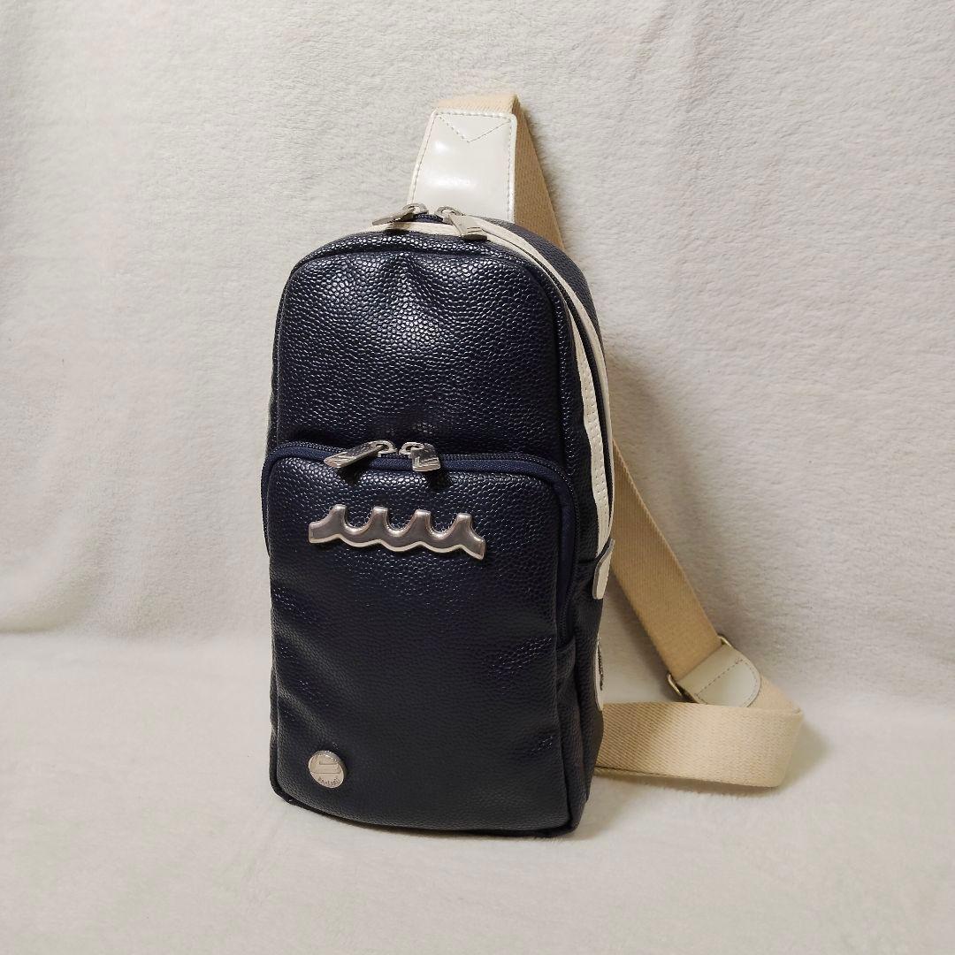 ムータマリン　ボディーバッグ　ネイビー ロゴ