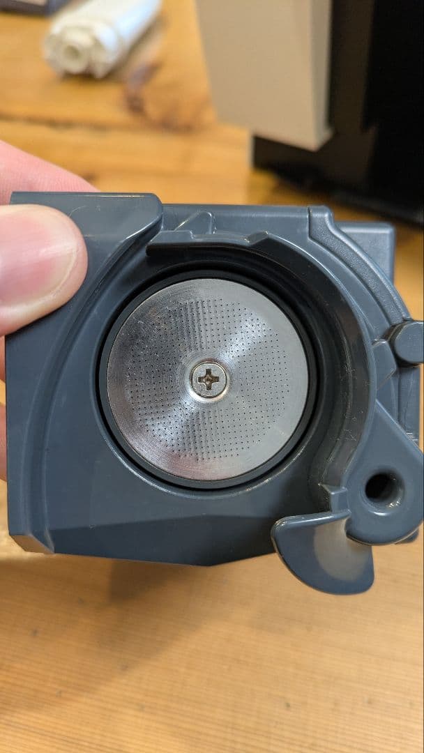 デロンギ　マグニフィカスタート　コーヒーメーカー ECAM22020W