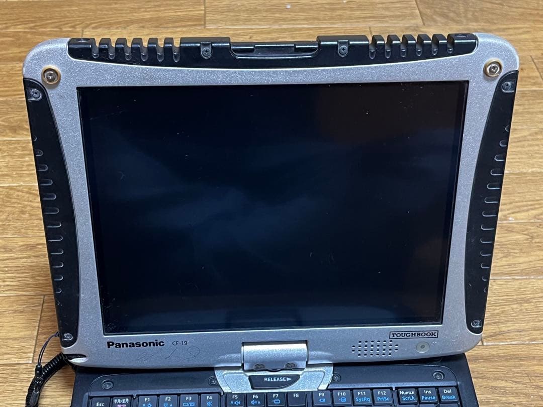 ジャンク★Panasonic TOUGHBOOK CF-19ZE289CJ