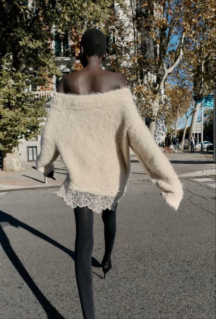 ♡新品　未使用　試着のみ♡ ZARA レースコンビニット　Sサイズ　エクリュ