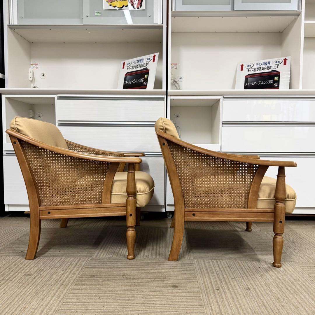 ①【美品‼️】高級♪カリモク家具 1人掛けソファ アームチェア コロニアル ラタン