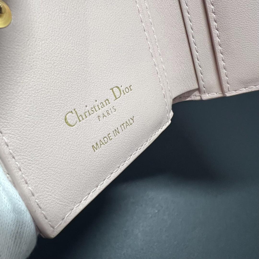 正規品＆極美品‼️ディオール カロ ダリア ウォレット カナージュ 二つ折り財布