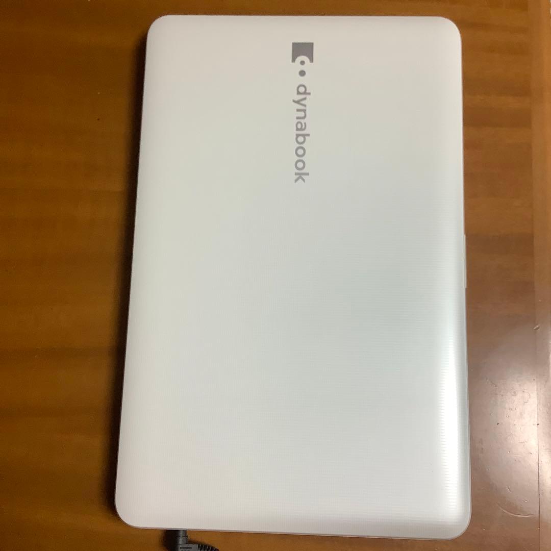 美品　dynabook ノートパソコン T552