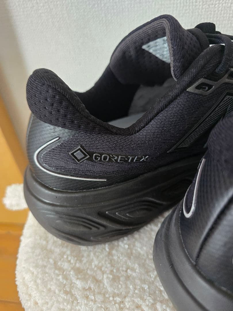 ニューバランス Fresh Foam X 880v15 GORE-TEX®