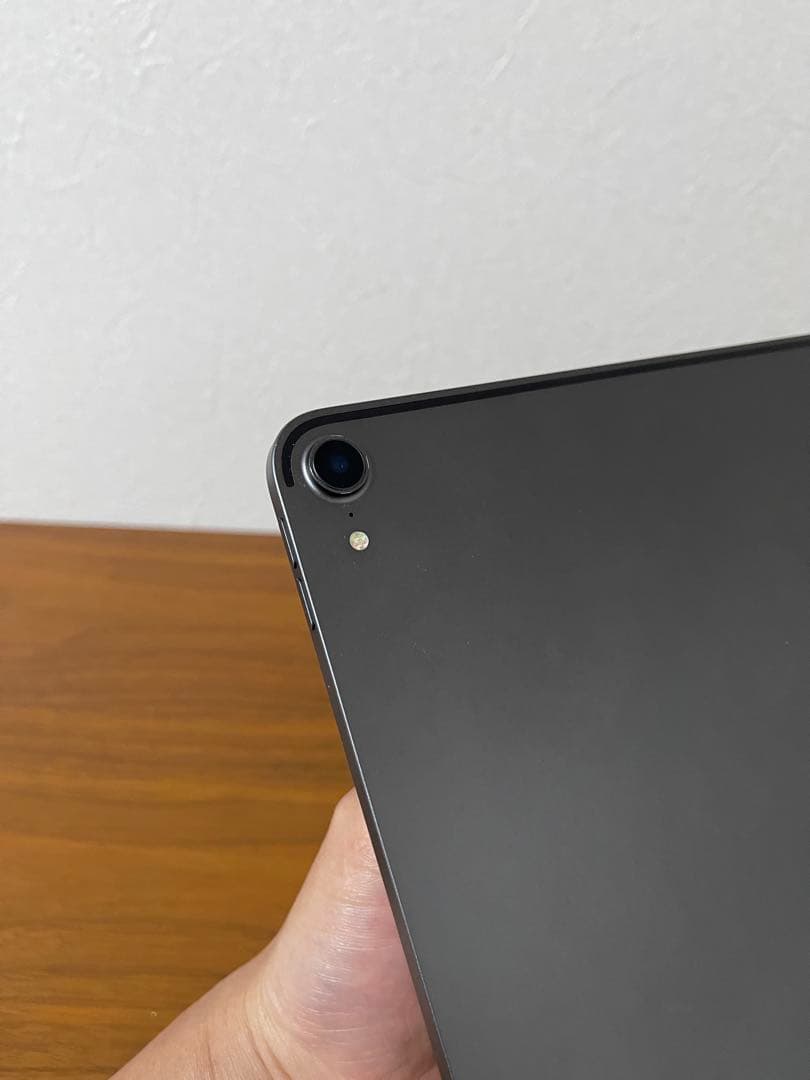 Ipad pro 12.9インチ第3世代　バッテリー100%