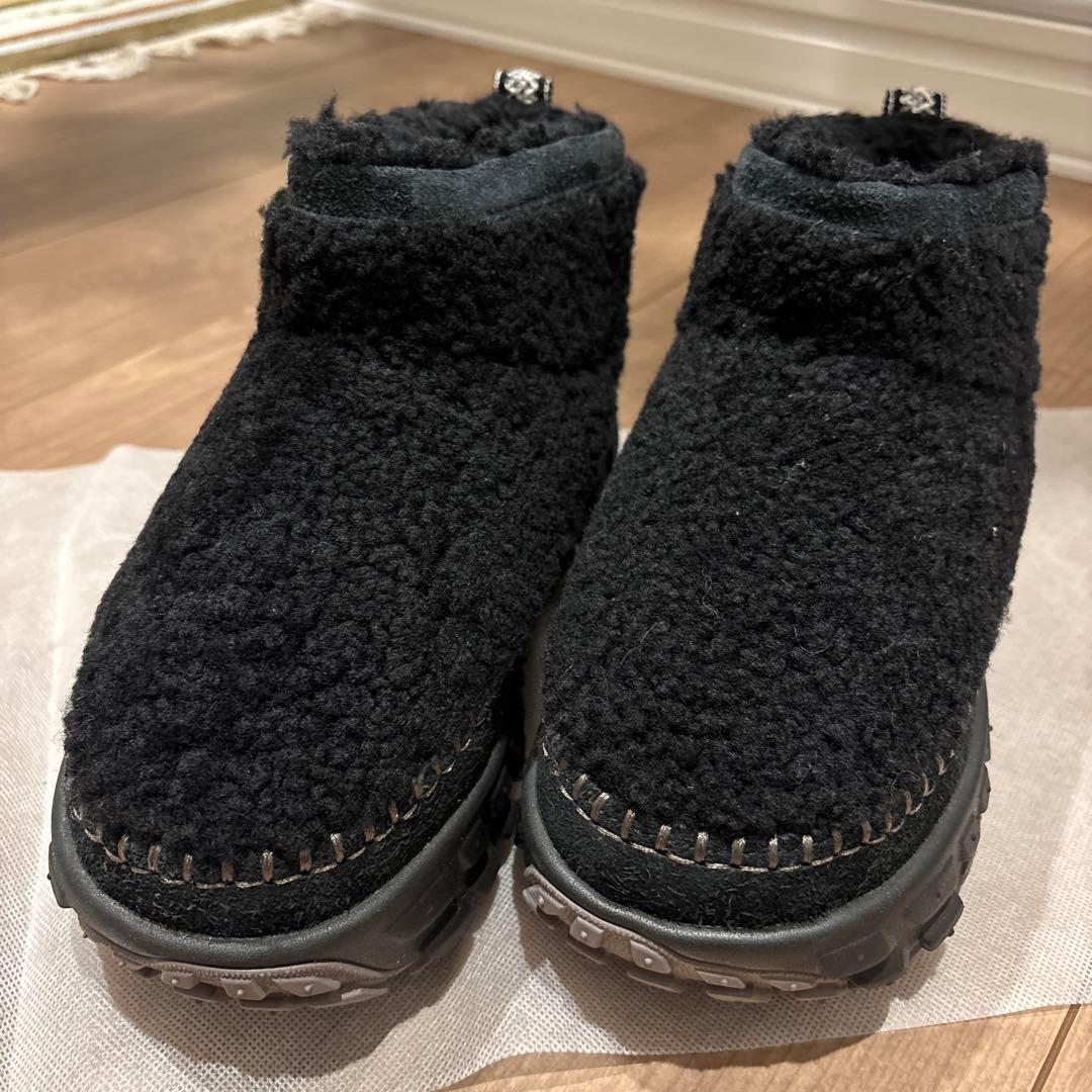 UGGモコモコショートブーツ