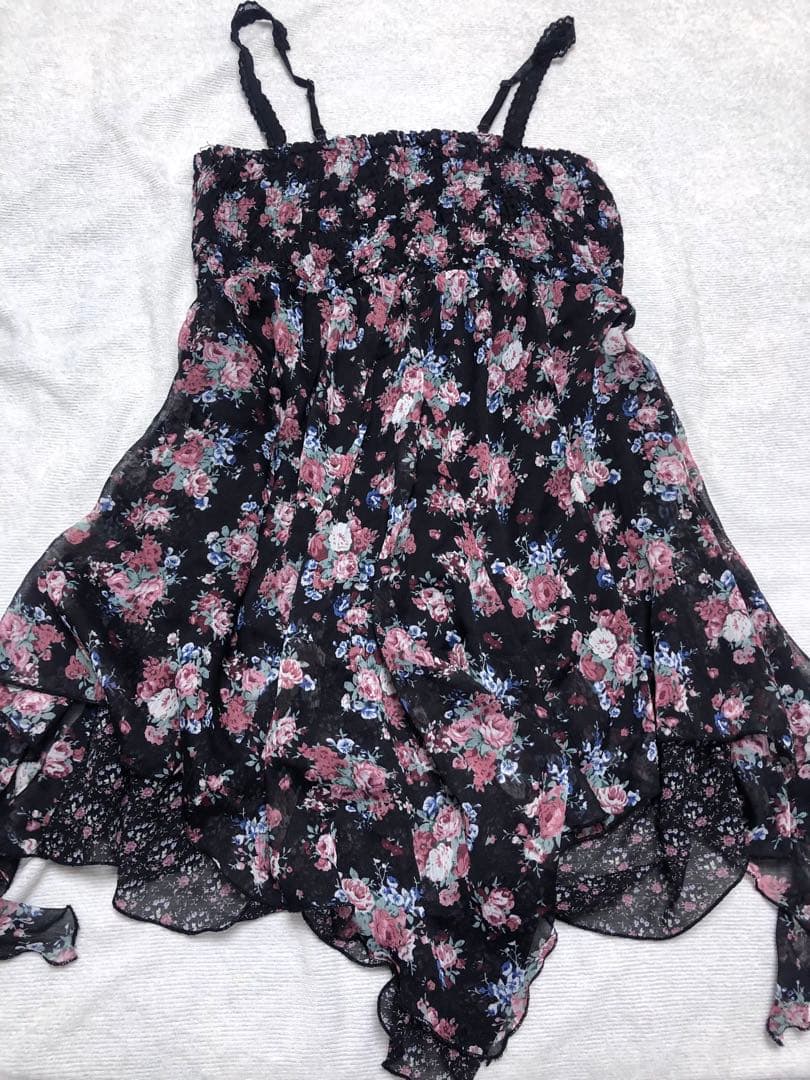 希少axes femmefフリルキャミソールトップス花柄　リズリサ姫系　レア