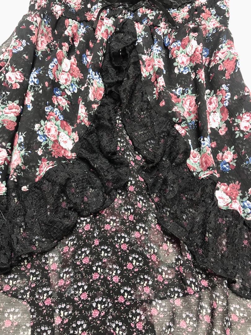 希少axes femmefフリルキャミソールトップス花柄　リズリサ姫系　レア