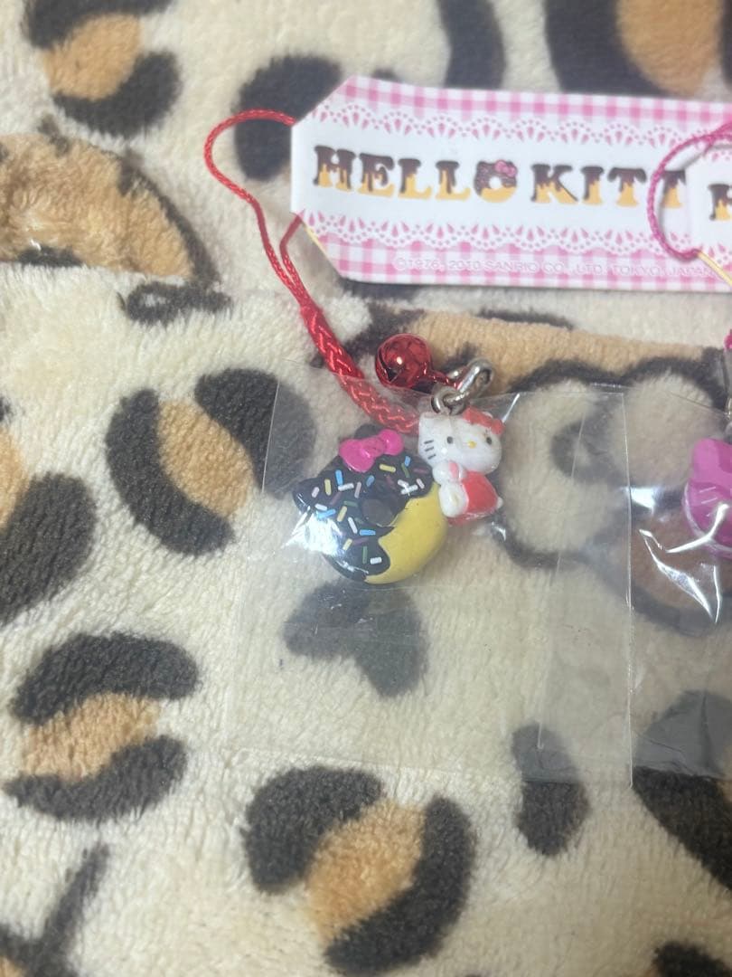 チ*王様 【激レア】ご当地キティ オリジナルストラップ　スイーツ