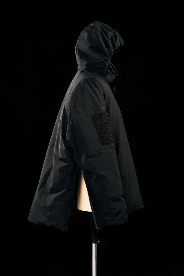 コムデギャルソンオム×Goldwin スリーディメンショナルダウン