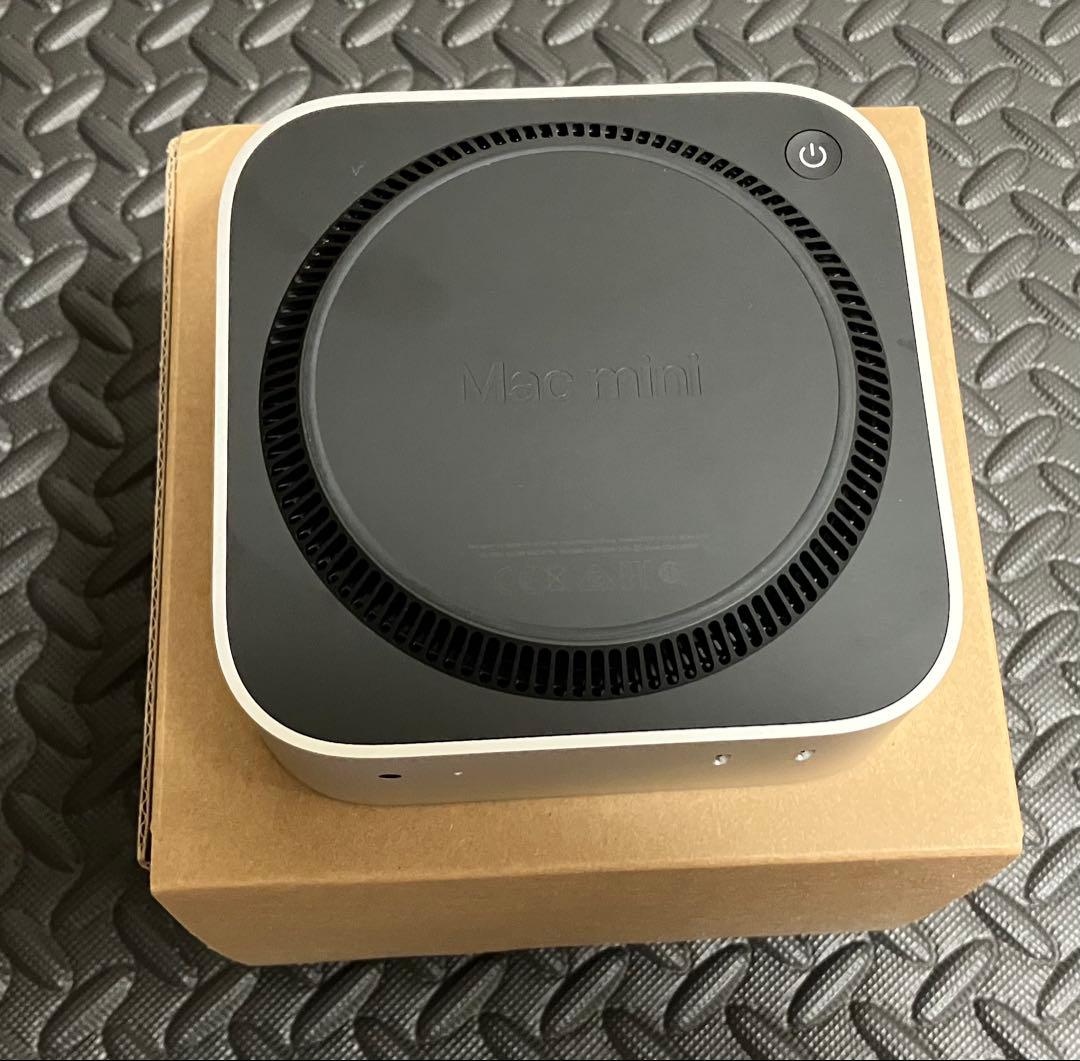 Apple Mac mini M4チップ 16GBメモリ 256GB SSD