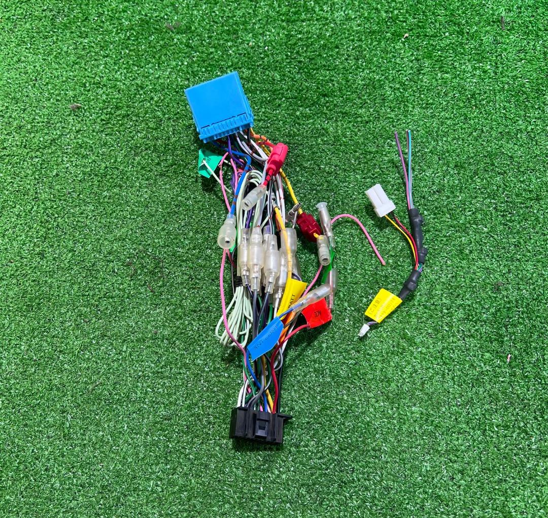 彩速ナビ ケンウッドMDV-D311 7インチ 2024年製 カーナビ