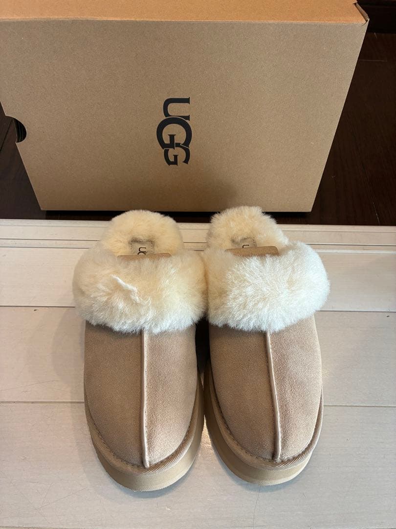 靴 UGG W DISQUETTE