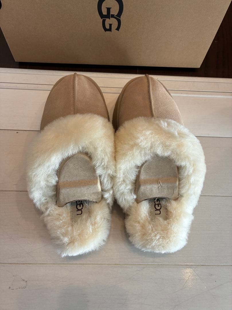 靴 UGG W DISQUETTE