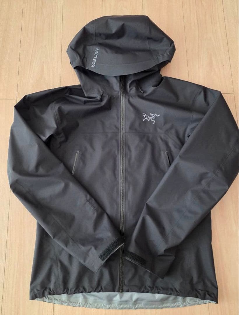 【新品、未使用】ARC'TERYXベータSL　　MSize