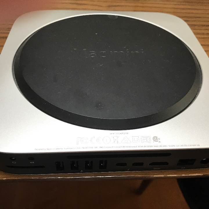MacBook本体 Mac mini