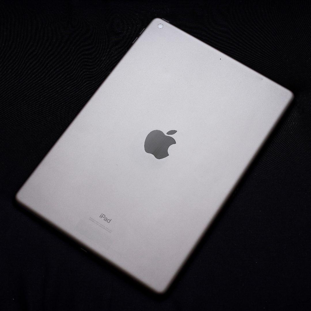 デモ機 iPad 第8世代 32GB Space Grey Wi-Fiモデル