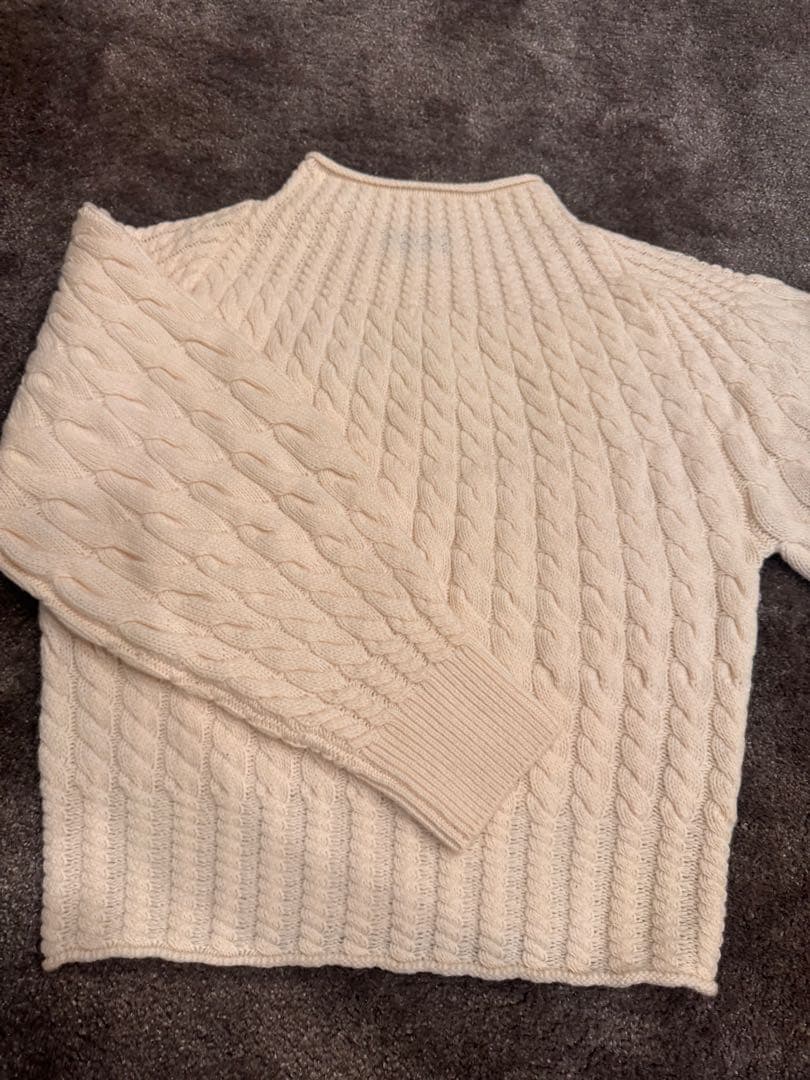 いちごさま専用Theory 定価５万アイボリーニットセーター 未使用