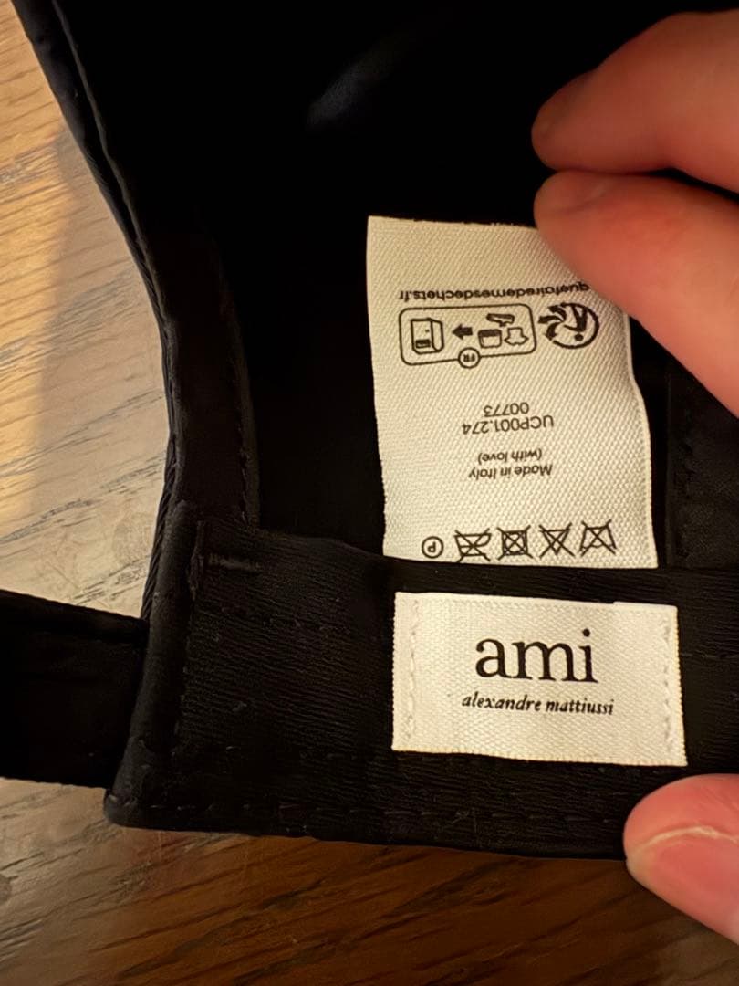 AMI PARIS メッシュキャップ 帽子　黒 男女兼用