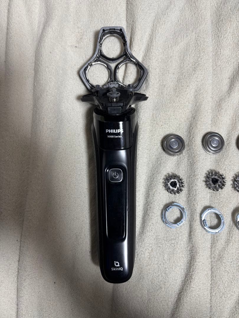 Philips フィリップス 電動シェーバー S9696/50 洗浄液付き