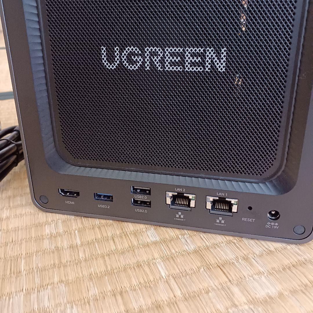 UGREEN DX4800 Plus NAS 4ベイ