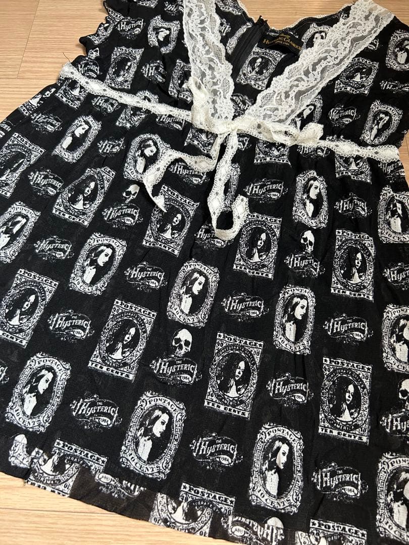ヒステリックグラマー　ヒスガール　総柄　キャミソール　レース　肖像画