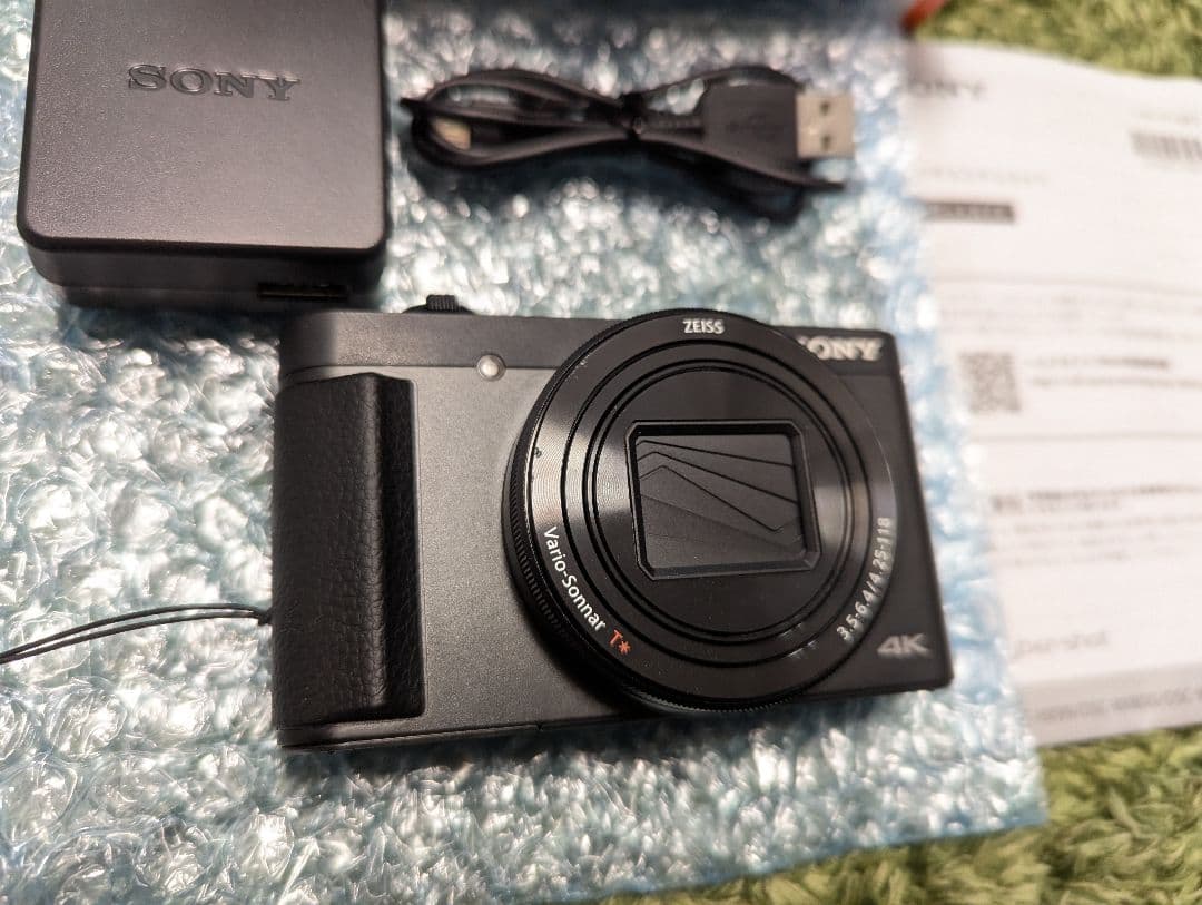 SONY DSC-HX99、シューティンググリップ付き