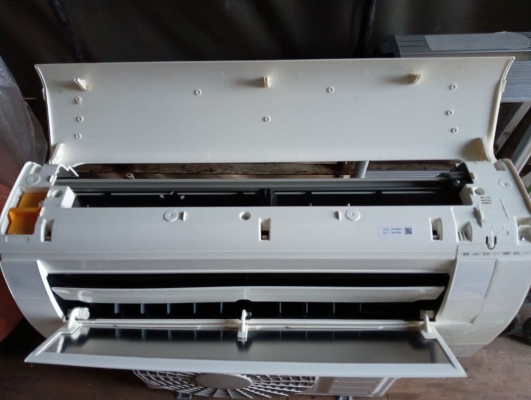 日立 エアコン 12畳 掃除機能 人感センサー RAS-W36M・22年製