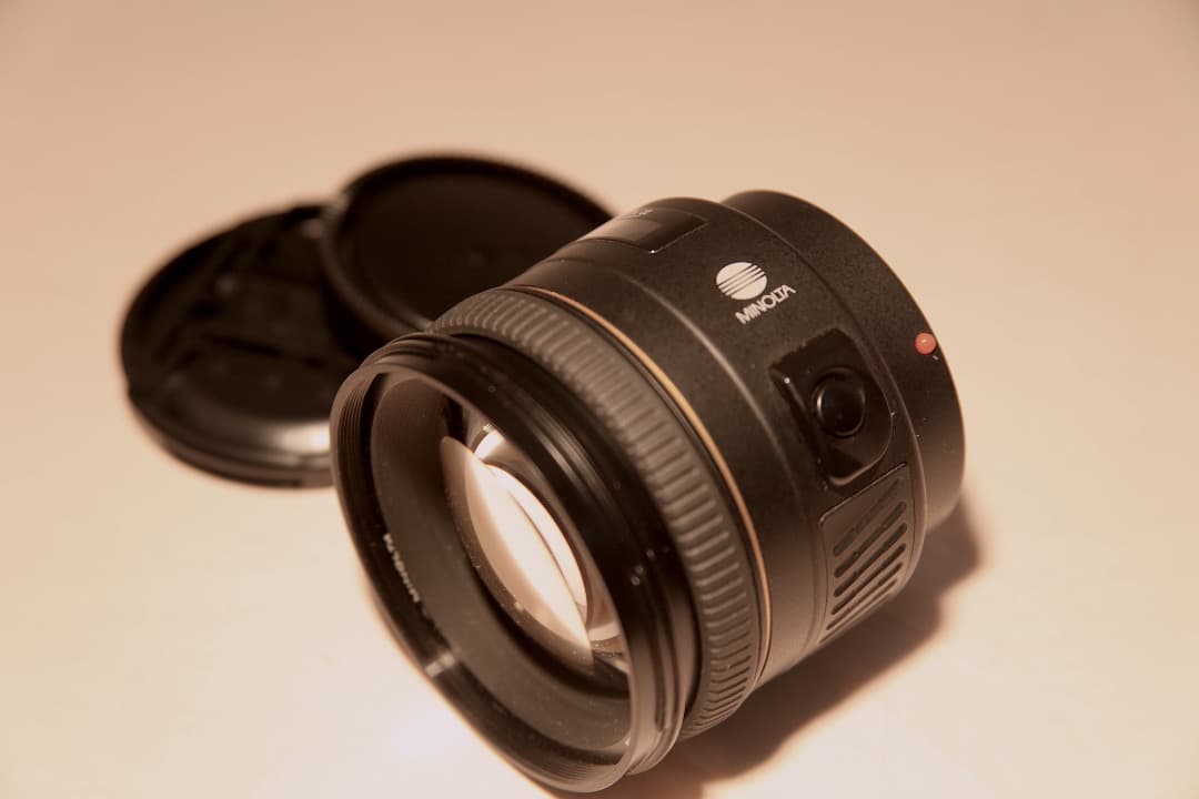 viviMinolta AF 85mm F1.4 (22)大口径 単焦点