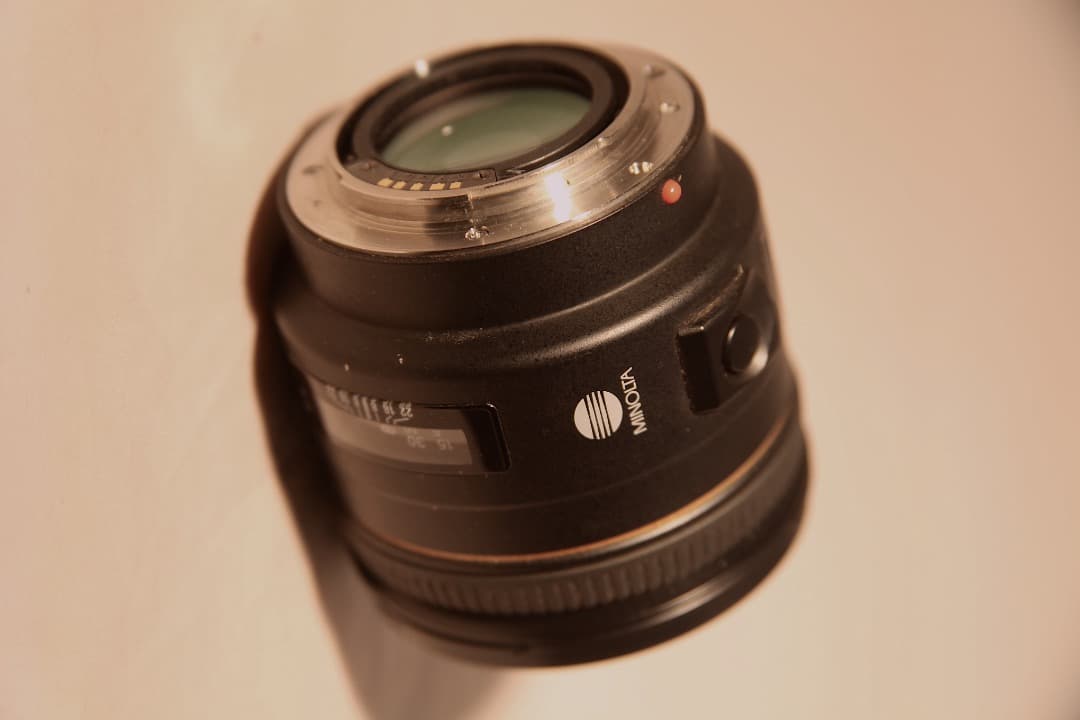 viviMinolta AF 85mm F1.4 (22)大口径 単焦点