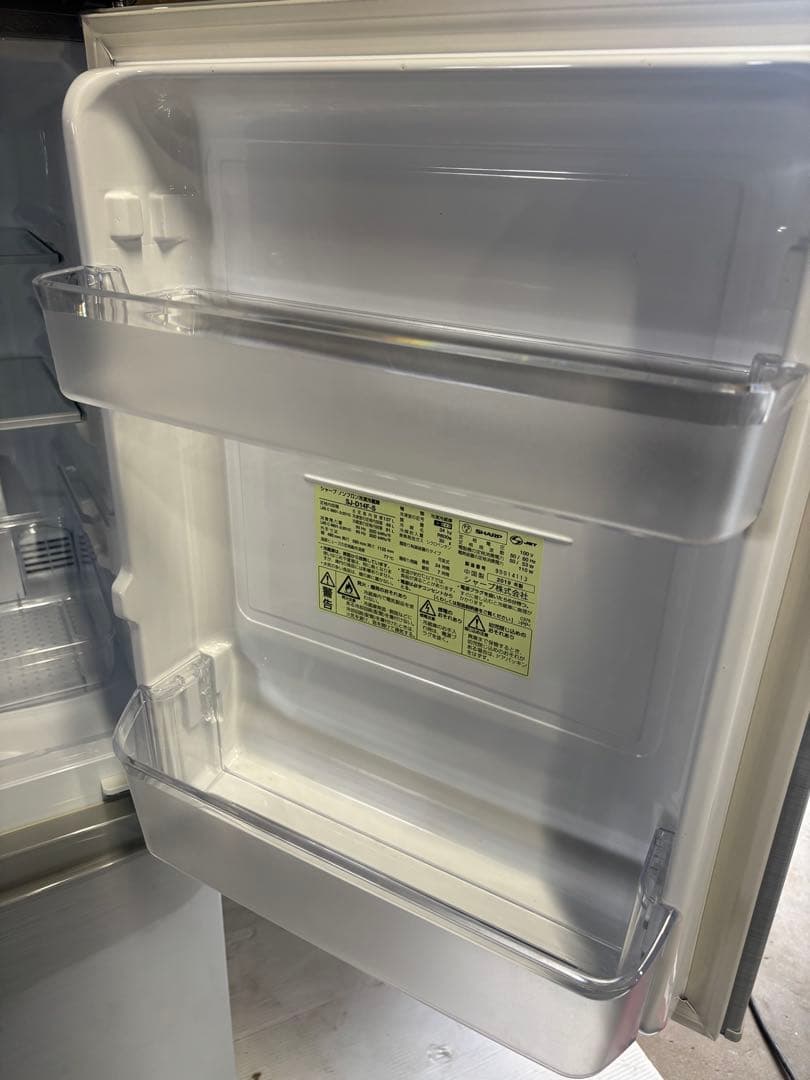 シャープ ノンフロン冷凍冷蔵庫 SJ-D14F-S 2019年製