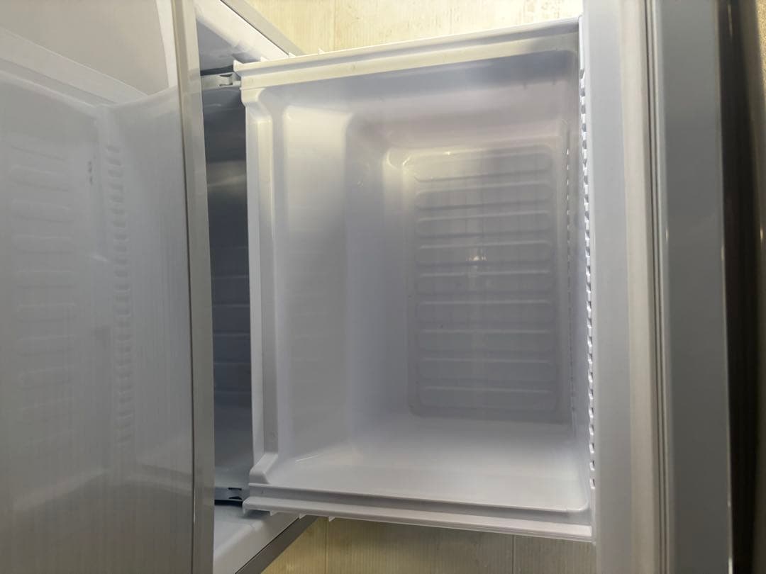 シャープ ノンフロン冷凍冷蔵庫 SJ-D14F-S 2019年製