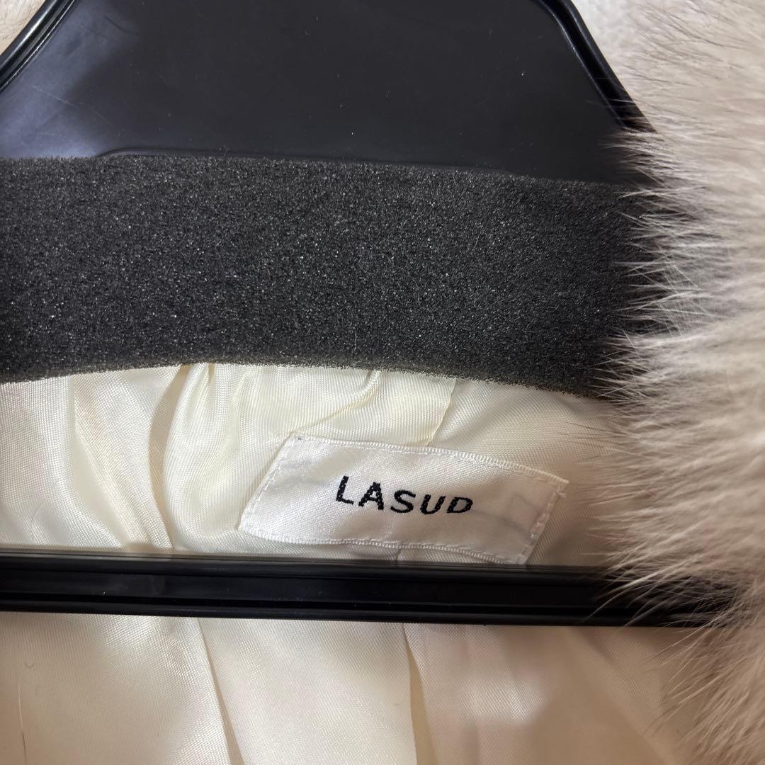 LASUD ボアコートアイボリー　未使用品　サイズ9号　定価34000円タグ無し