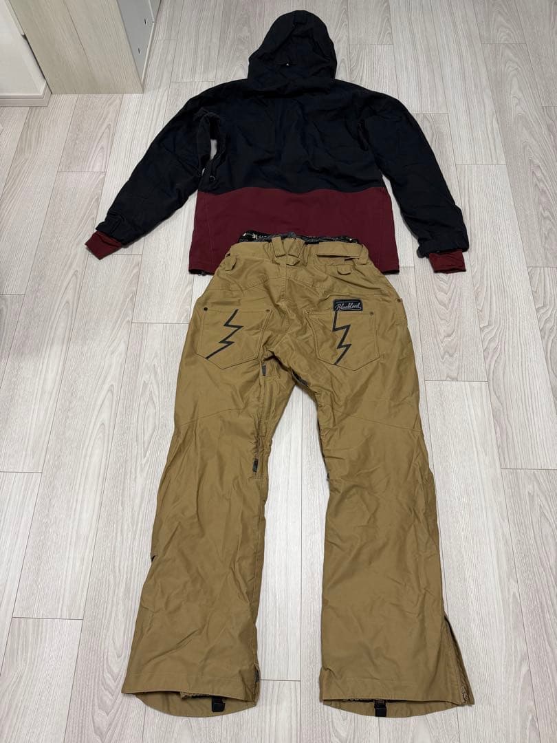 BLUE BLOOD ブルーブラッド スノーボード用ウェアセット