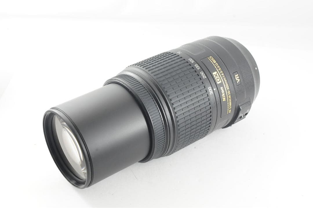❤️超望遠❤️手ぶれ補正❤️Nikon AF-S 55-300mm VR