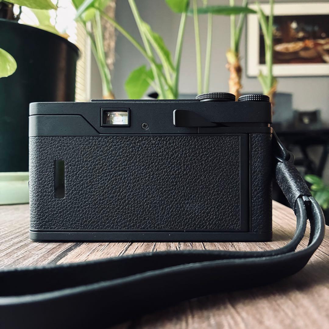 LoMo MC-A ブラック コンパクトフィルムカメラ