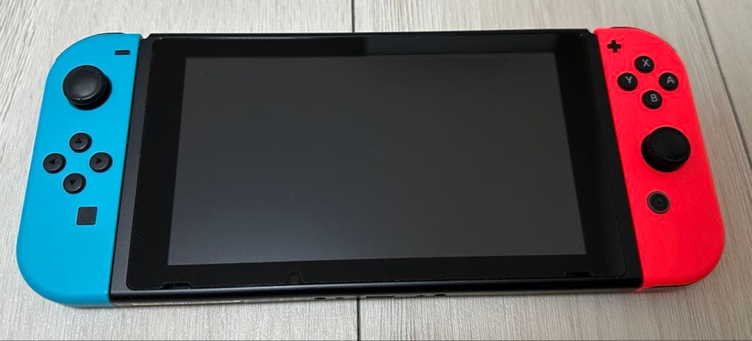 Nintendo Switch バッテリー強化版　ネオンブルー・ネオンレッド