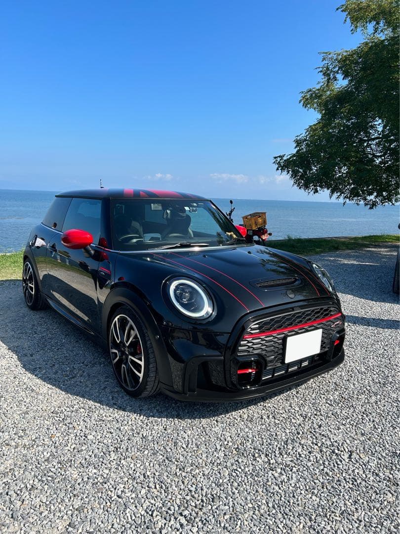 MINIクーパー純正F56ウエストラインモールフルセット