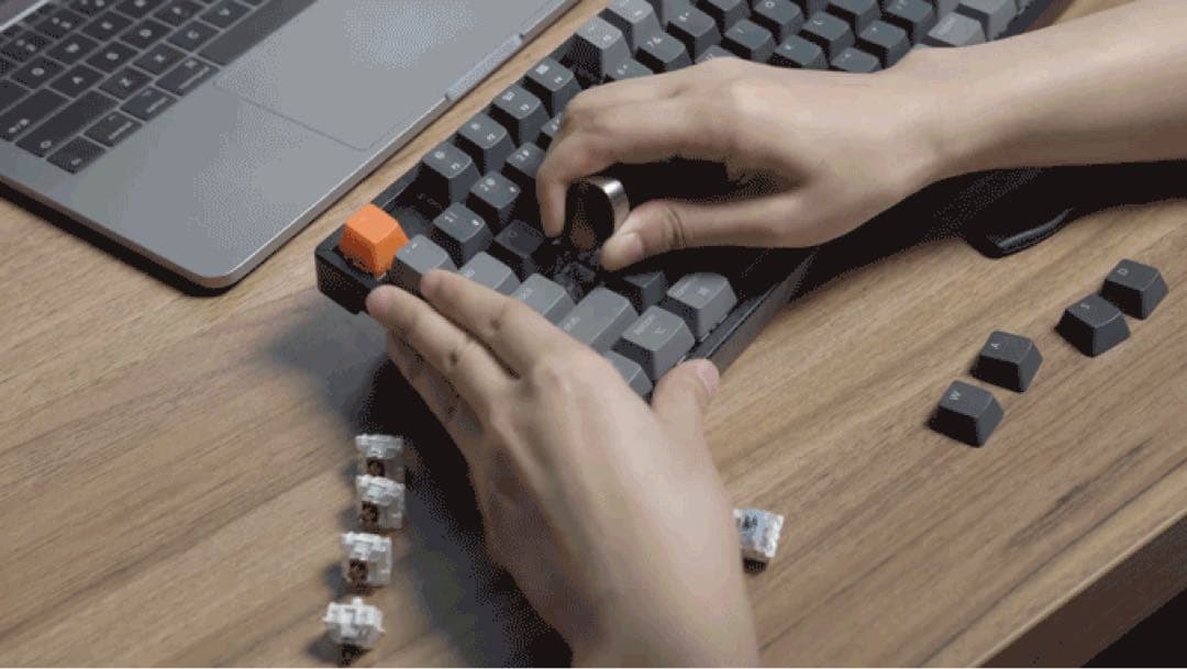 Keychron K8 ワイヤレスメカニカルキーボード